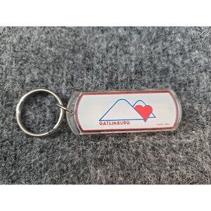 1980s Gatlinburg Tennessee Vtg Keychain Acrylic Plastic Double Sided Caps